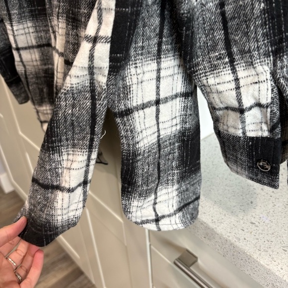 Allie Rose plaid button down shirt - Picture 5 of 5